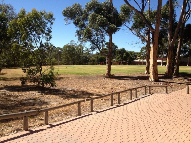 7 Parham Road, Eden Hills SA 5050