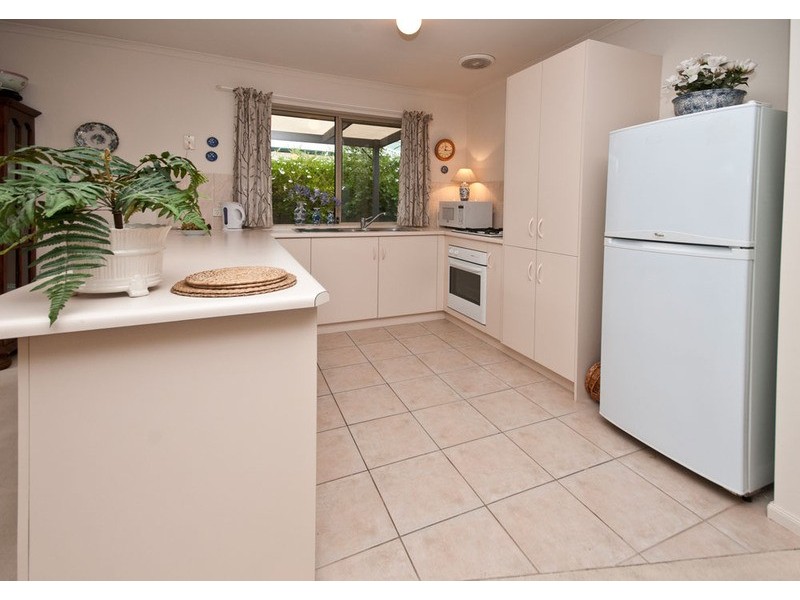 42 Kensington Street, Clovelly Park SA 5042