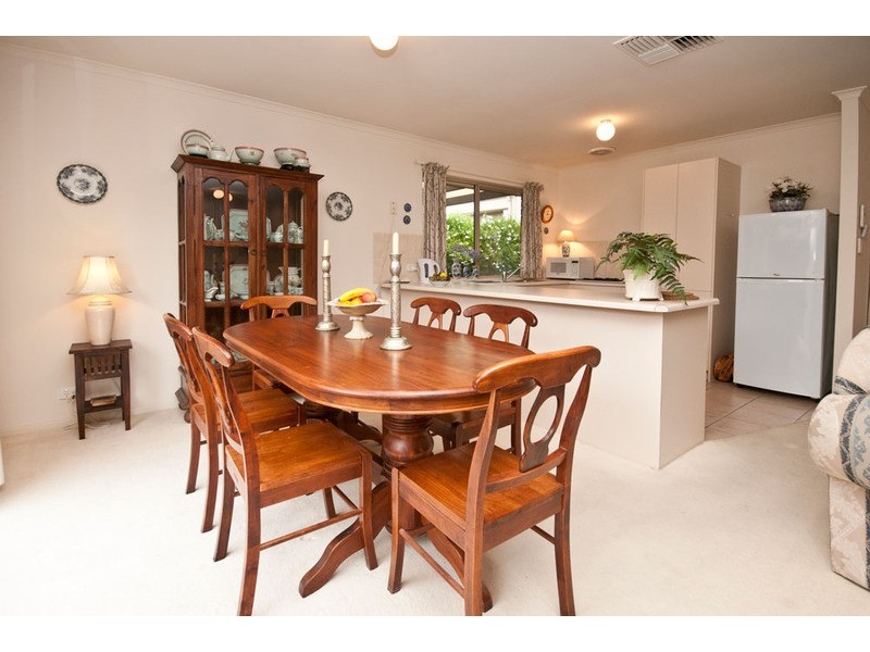 42 Kensington Street, Clovelly Park SA 5042