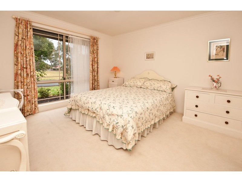 42 Kensington Street, Clovelly Park SA 5042