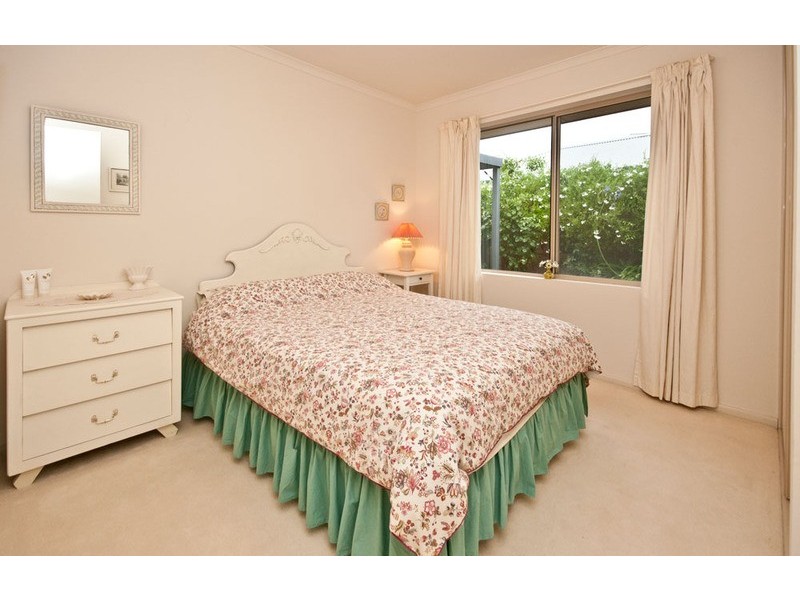 42 Kensington Street, Clovelly Park SA 5042