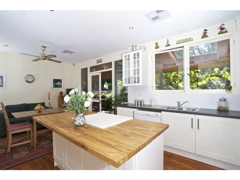 11 Redgum Drive, Belair SA 5052