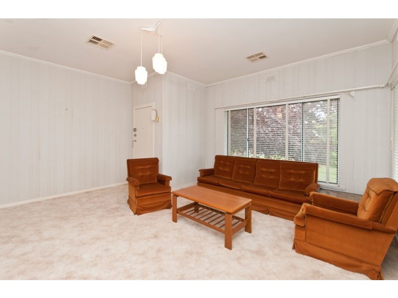 2 Ward Avenue, Eden Hills SA 5050