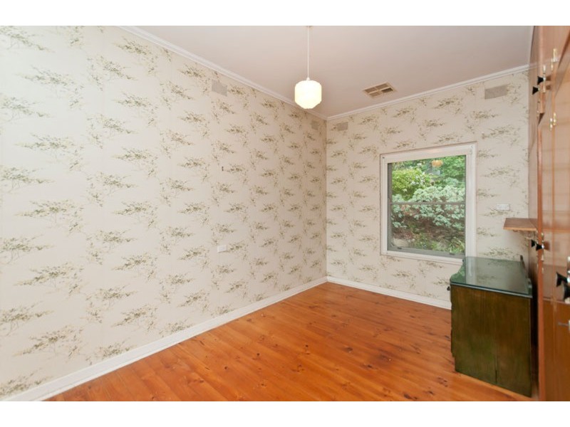 2 Ward Avenue, Eden Hills SA 5050