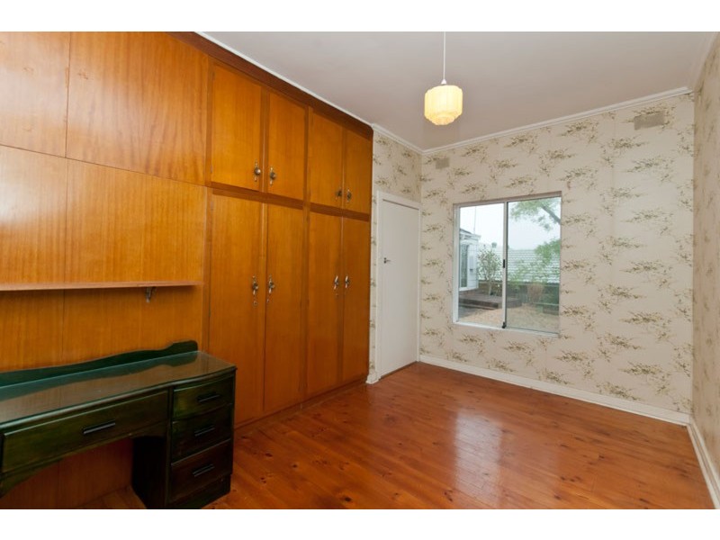 2 Ward Avenue, Eden Hills SA 5050