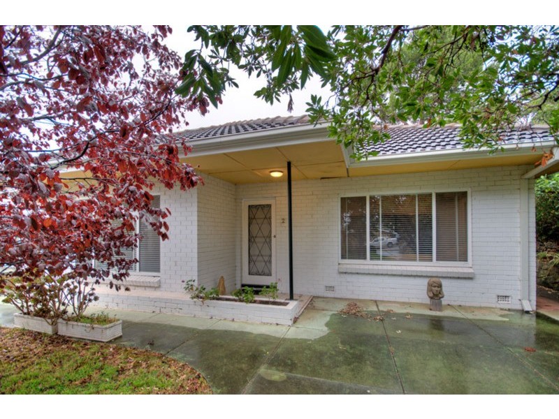 2 Ward Avenue, Eden Hills SA 5050