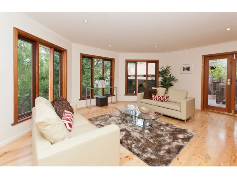 12 Coro Crescent, Coromandel Valley SA 5051