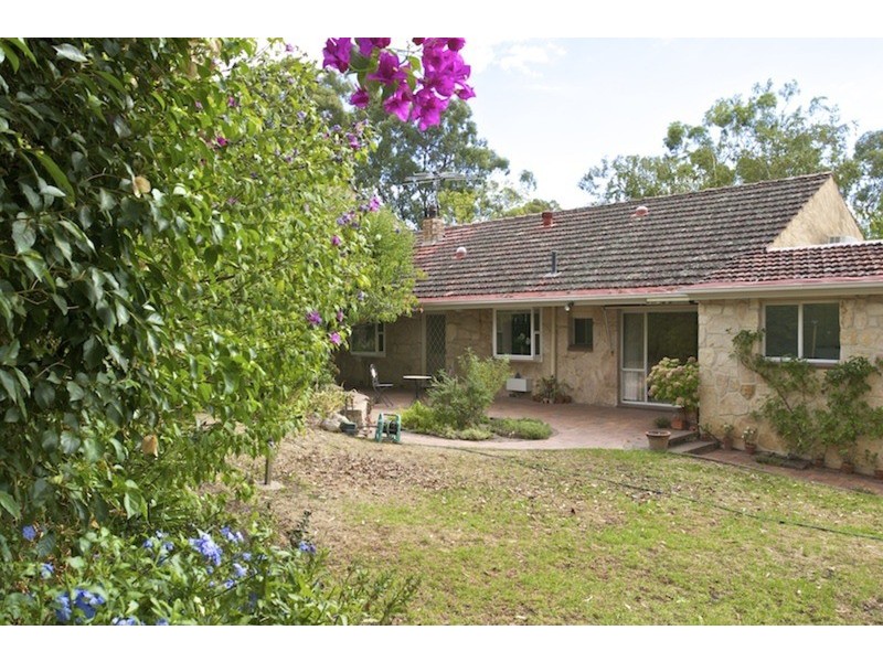 15 Marina Avenue, Belair SA 5052