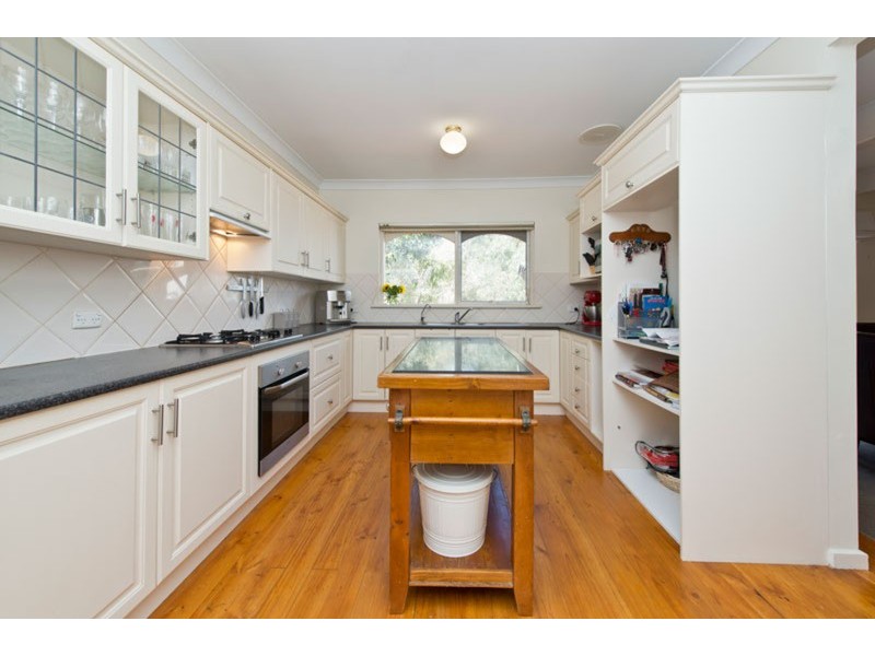 588 Cherry Gardens Road, Cherry Gardens SA 5157