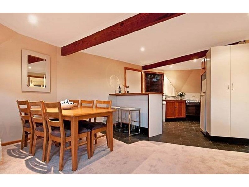 6 Parkers Road, Torrens Park SA 5062