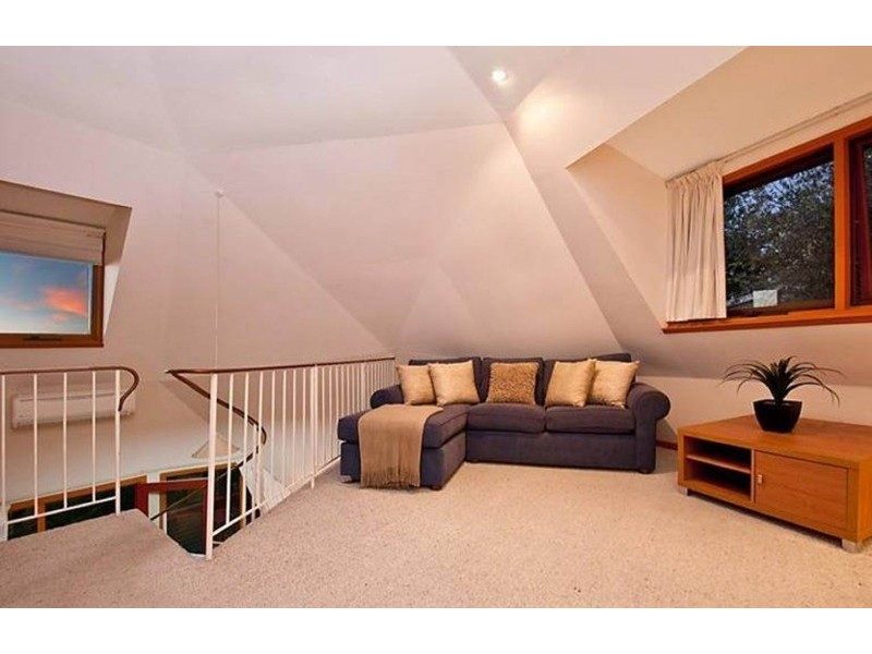 6 Parkers Road, Torrens Park SA 5062