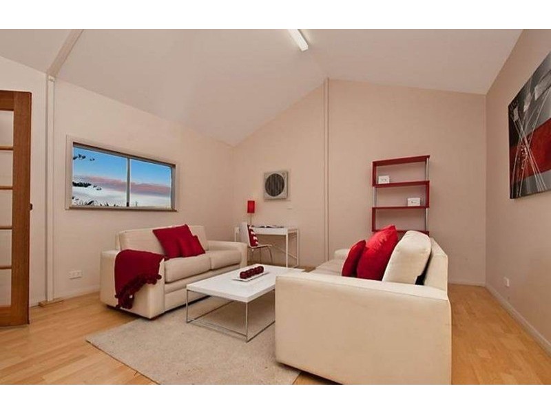 6 Parkers Road, Torrens Park SA 5062