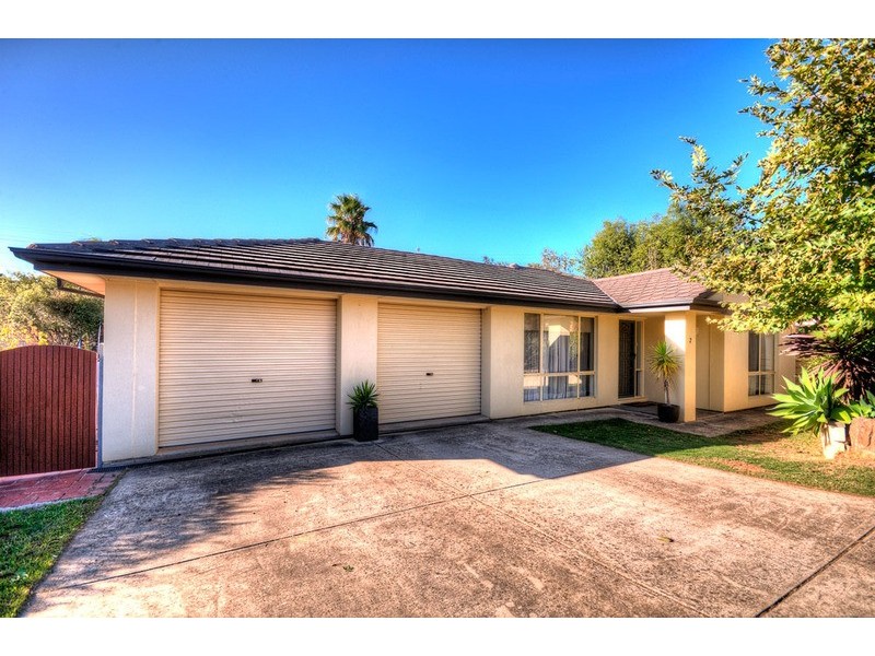 2 Amelio Walk, Flagstaff Hill SA 5159