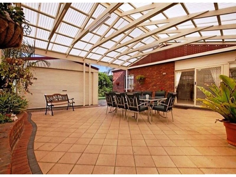 35 Maidencombe Drive, Moana SA 5169