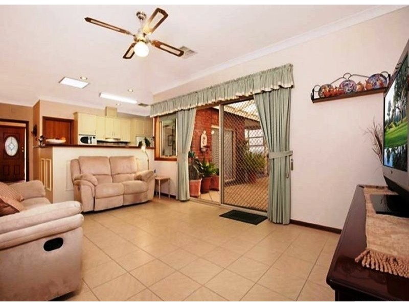 35 Maidencombe Drive, Moana SA 5169