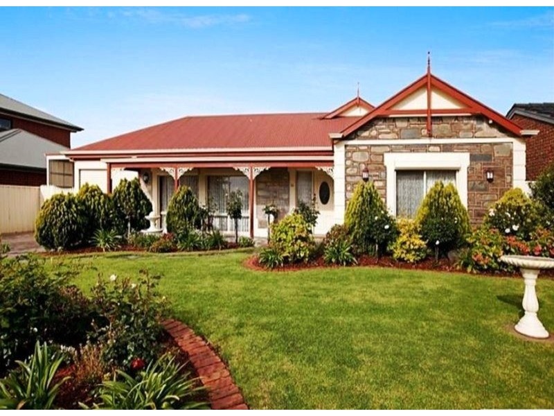 35 Maidencombe Drive, Moana SA 5169