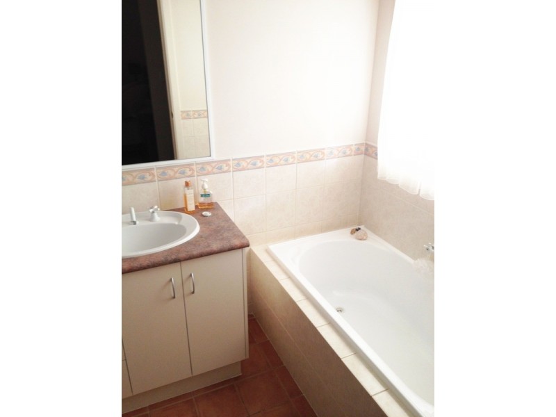 72 Pridham Boulevard, Aldinga Beach SA 5173