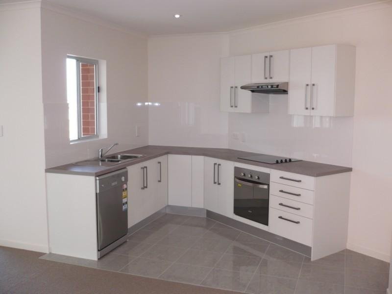 7 Euston Walk, Mawson Lakes SA 5095