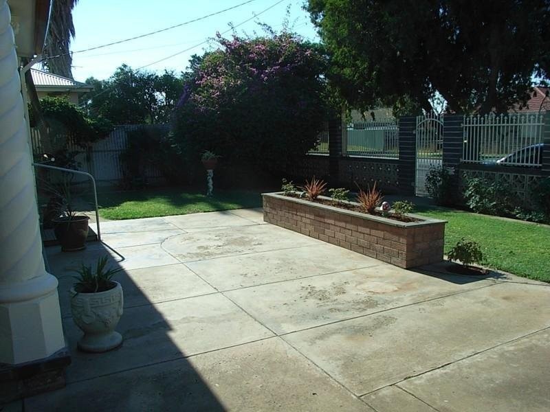 35 Cleveland Terrace, Ottoway SA 5013