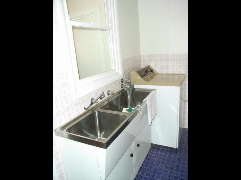 35 Cleveland Terrace, Ottoway SA 5013