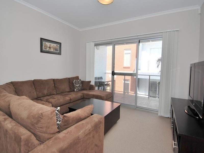 214/6 Metro Parade, Mawson Lakes SA 5095
