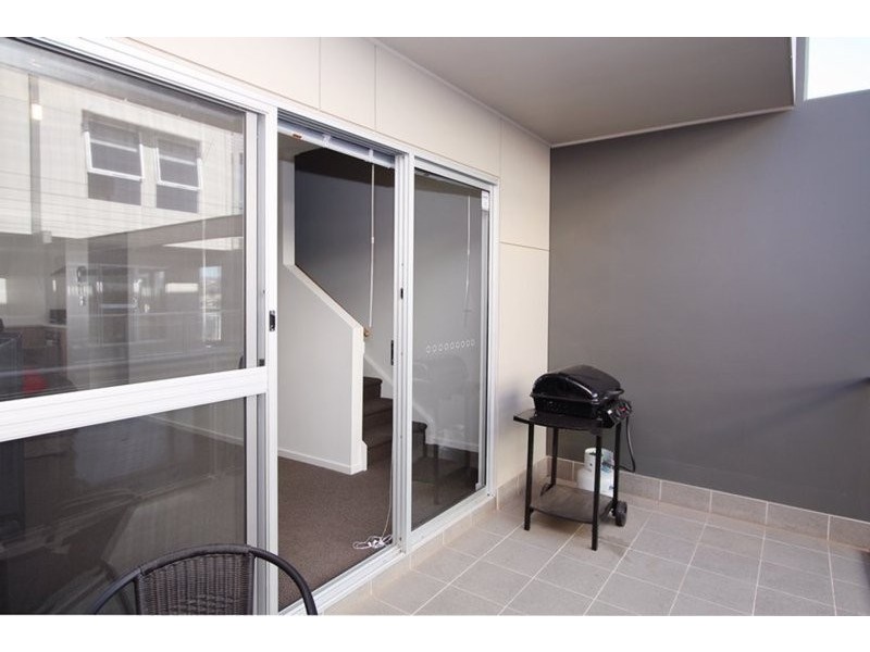 16/23-25 Metro Parade, Mawson Lakes SA 5095