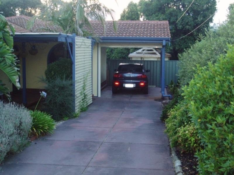 6 Pangari Drive, Fairview Park SA 5126