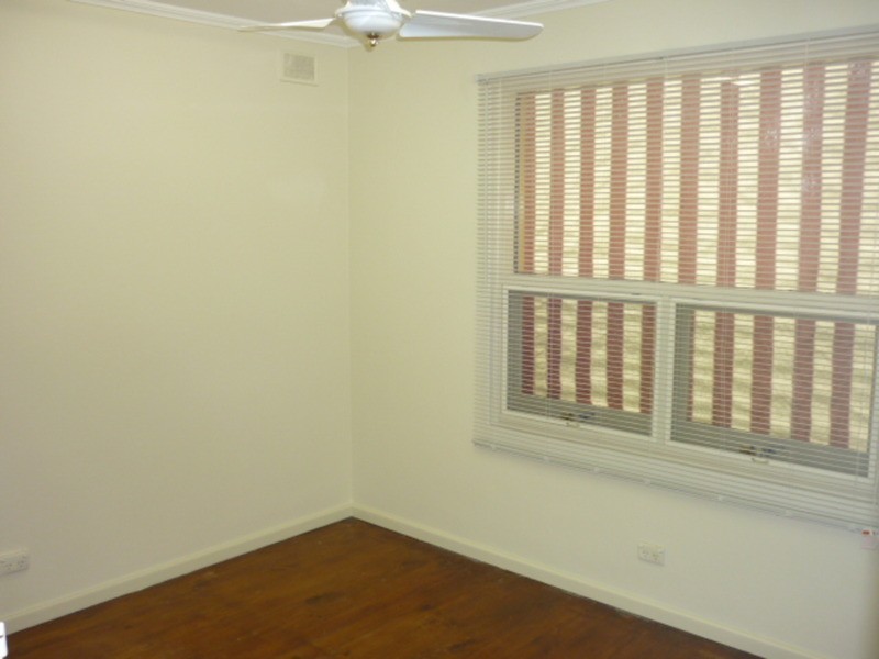 6 Pangari Drive, Fairview Park SA 5126