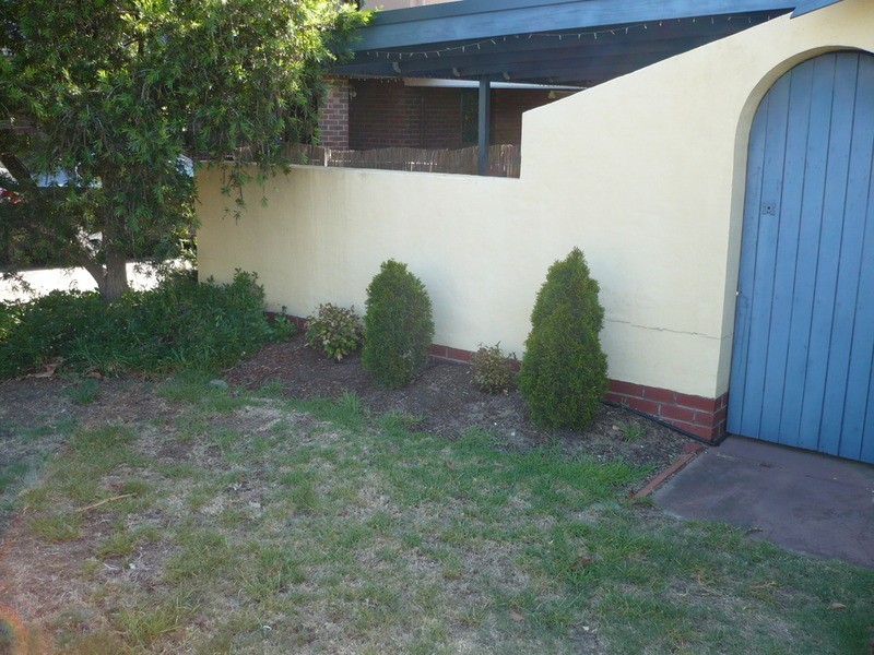 6 Pangari Drive, Fairview Park SA 5126