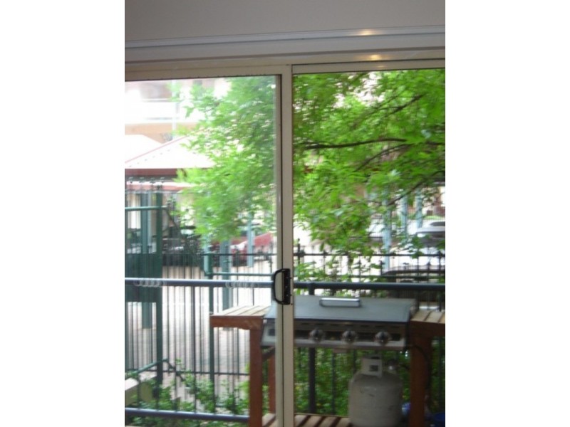 8/17 Eden Street, Adelaide SA 5000