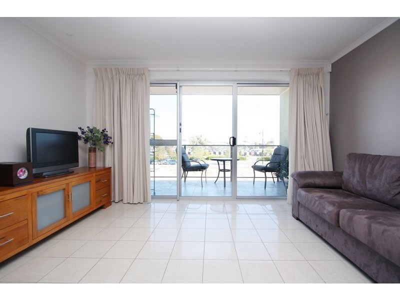 4/13-19 Hurtle Parade, Mawson Lakes SA 5095