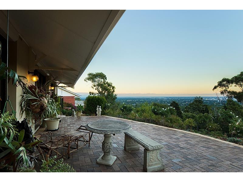 9 Chapman Crescent, Glen Osmond SA 5064