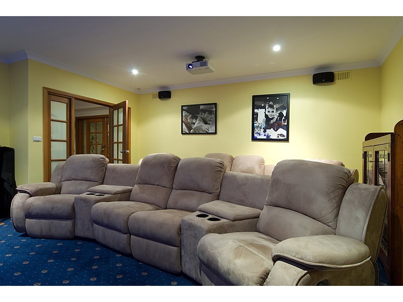 9 Chapman Crescent, Glen Osmond SA 5064