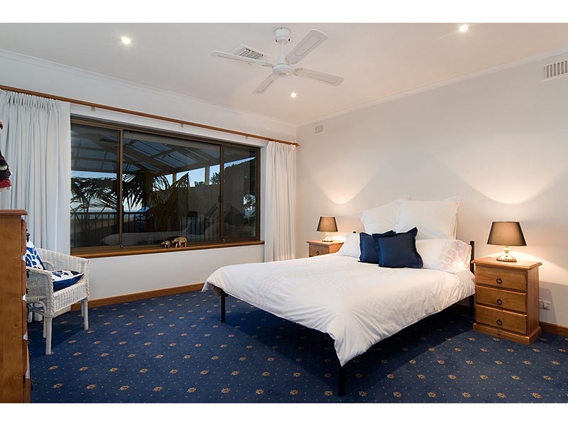 9 Chapman Crescent, Glen Osmond SA 5064