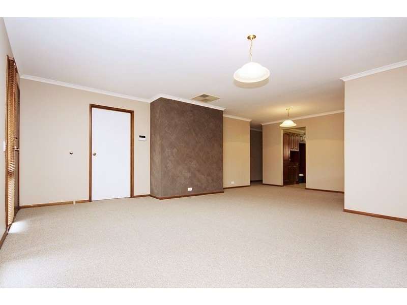31 Riverview Drive, Salisbury Downs SA 5108