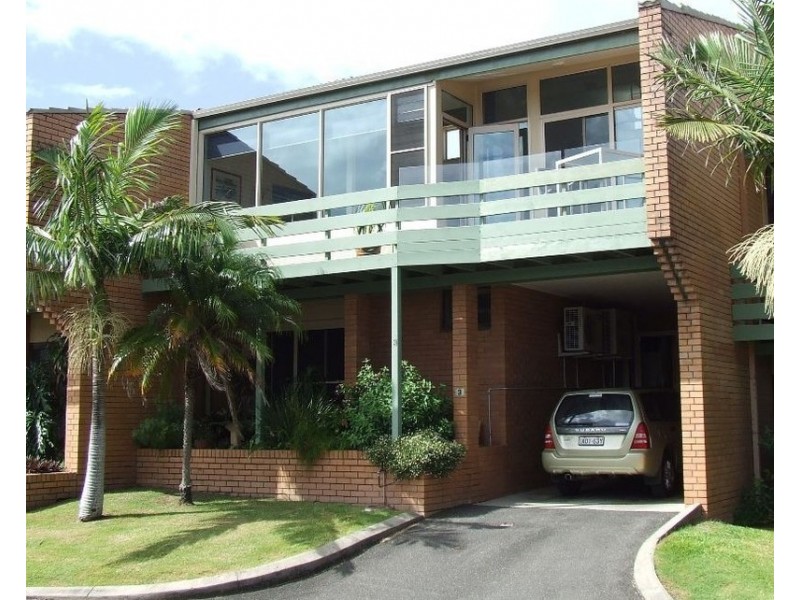 3/2 Langi Place, Ocean Shores NSW 2483
