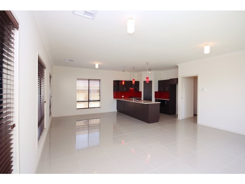 1 Waterbrook Court, Mawson Lakes SA 5095