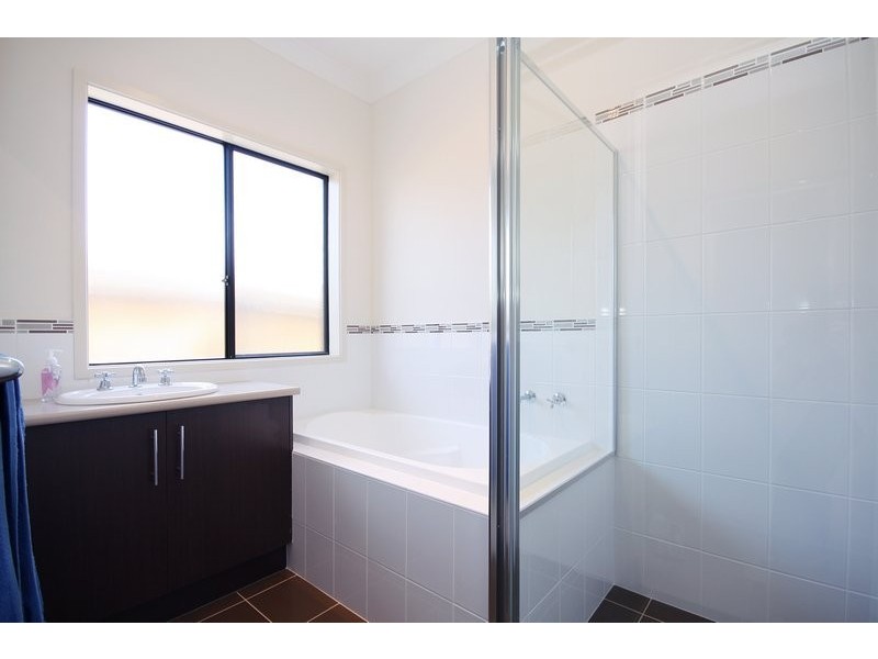 1 Waterbrook Court, Mawson Lakes SA 5095