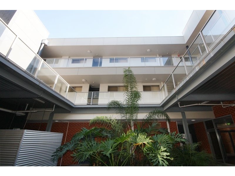 33/5-19 Goodall Parade, Mawson Lakes SA 5095