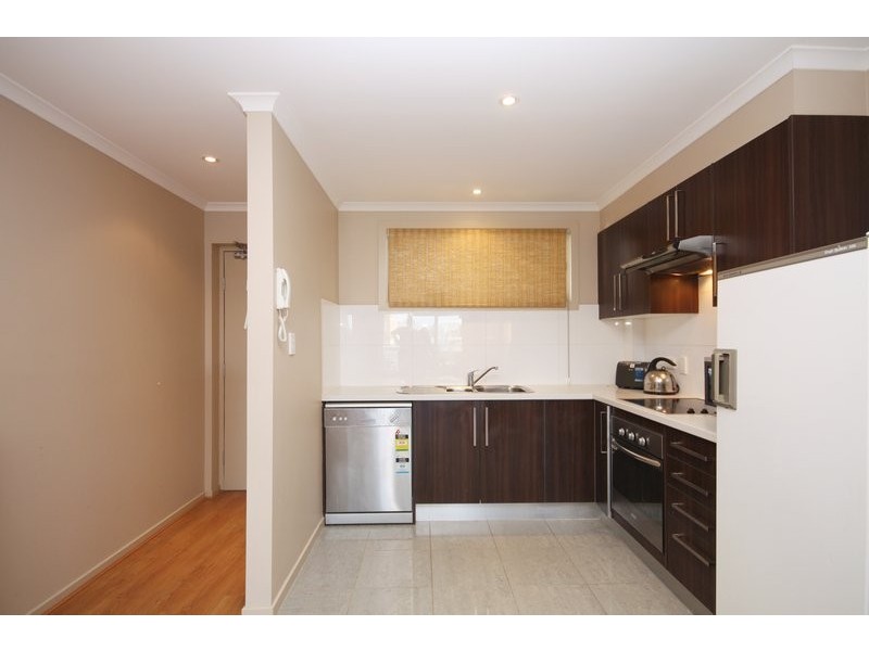 33/5-19 Goodall Parade, Mawson Lakes SA 5095