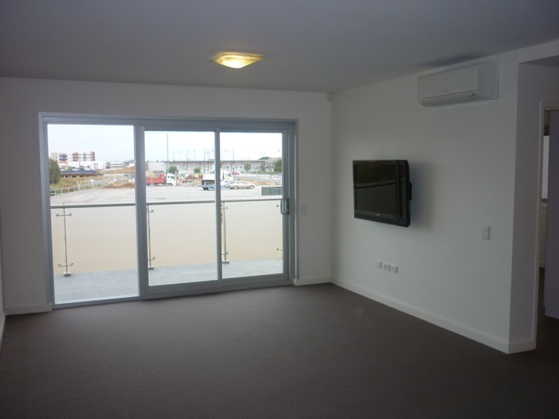 4/407 Euston Walk, Mawson Lakes SA 5095