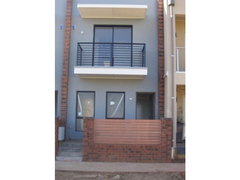 48 Cascades Drive ( Cnr Franklin) Street, Mawson Lakes SA 5095