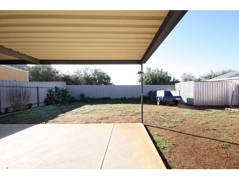 9 Maynard Crescent, Parafield Gardens SA 5107
