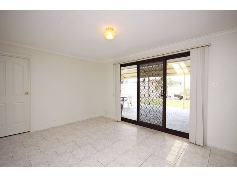 1 Tabitha Avenue, Paralowie SA 5108