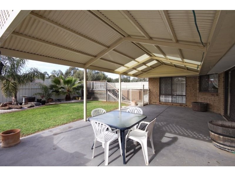 1 Tabitha Avenue, Paralowie SA 5108