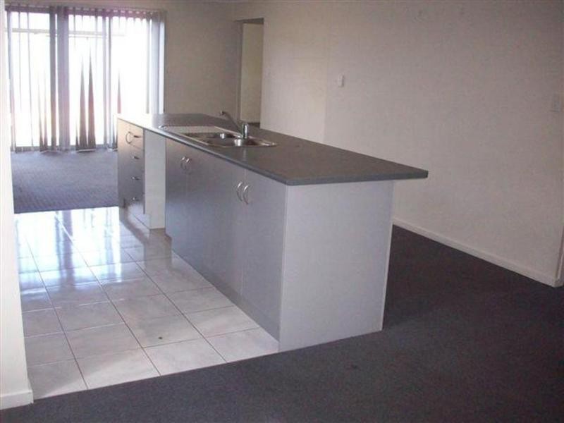 4 Wattle Crescent, Munno Para West SA 5115