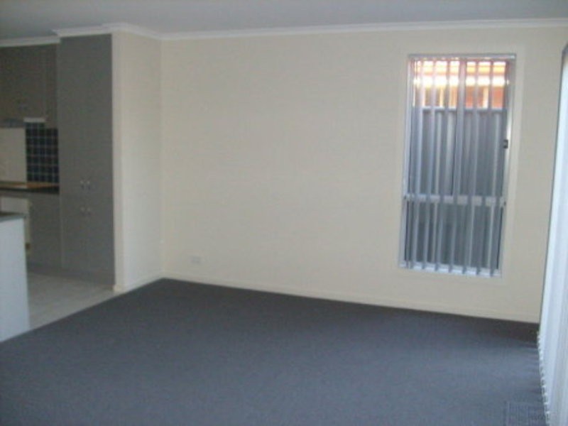 4 Wattle Crescent, Munno Para West SA 5115