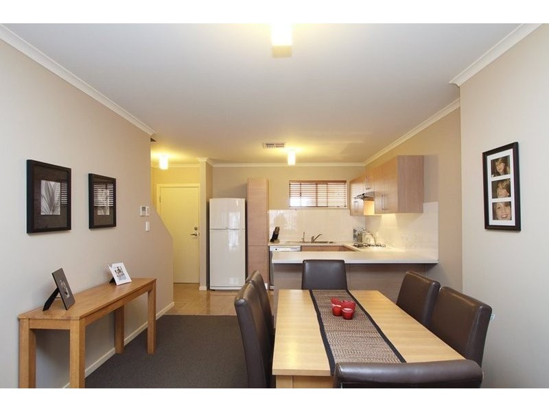 1/23-25 Metro Parade, Mawson Lakes SA 5095