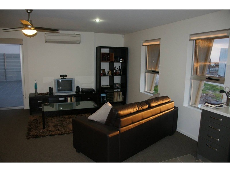 3/32-36 Riverside Street, Mawson Lakes SA 5095