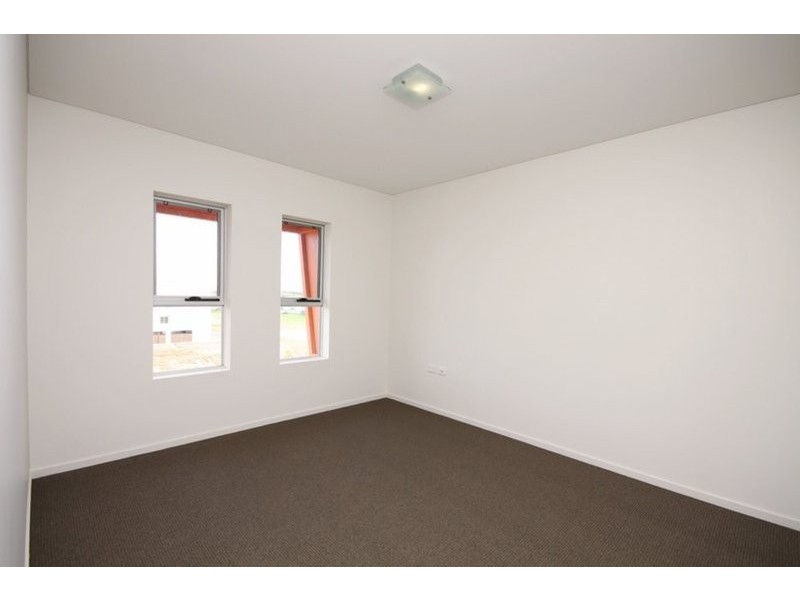 19/32-36 Riverside Street, Mawson Lakes SA 5095